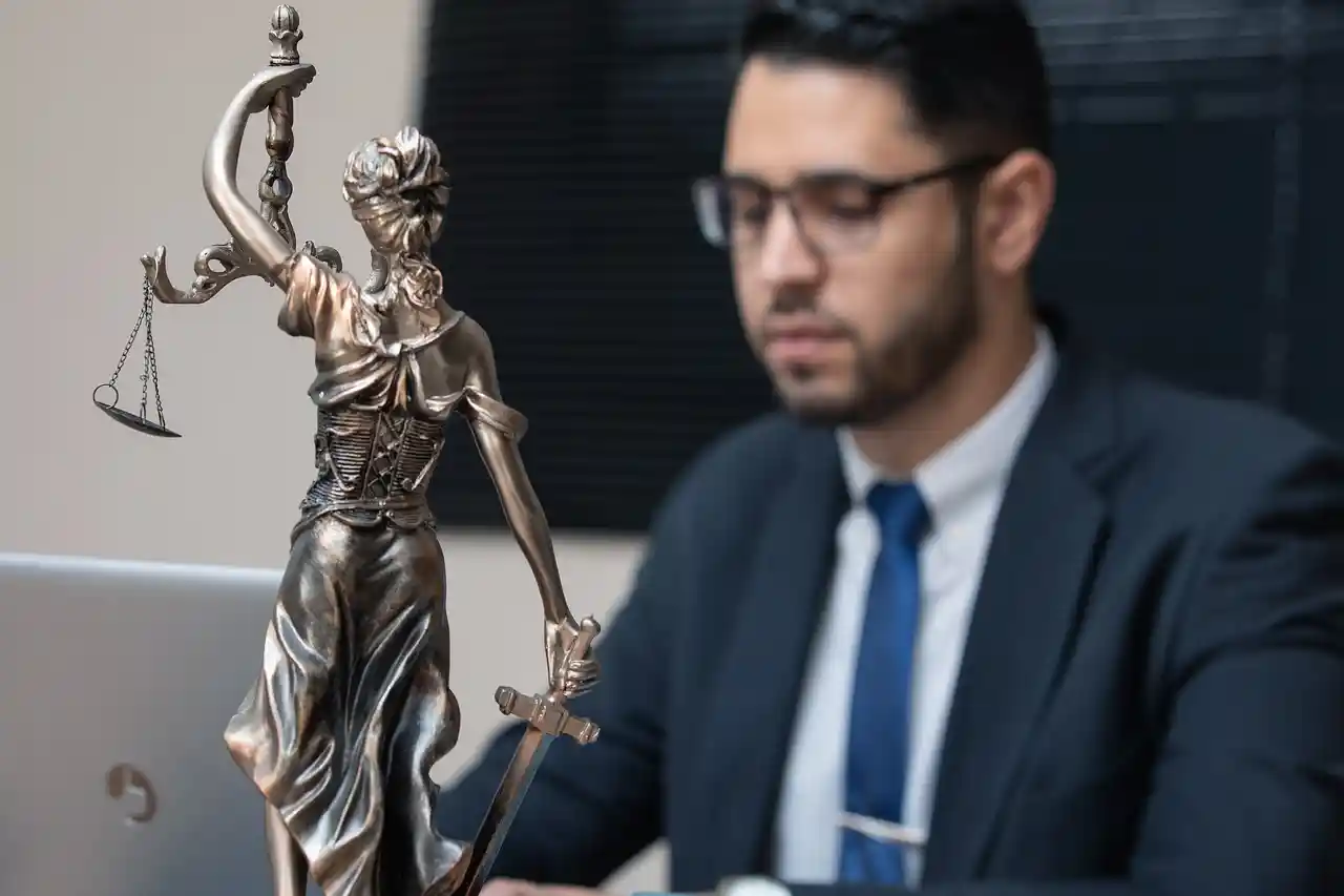 Premier Divorce Attorneys at work