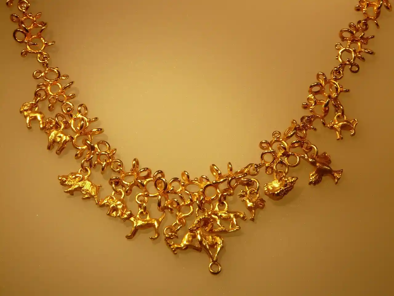 Premier Jewelers at work