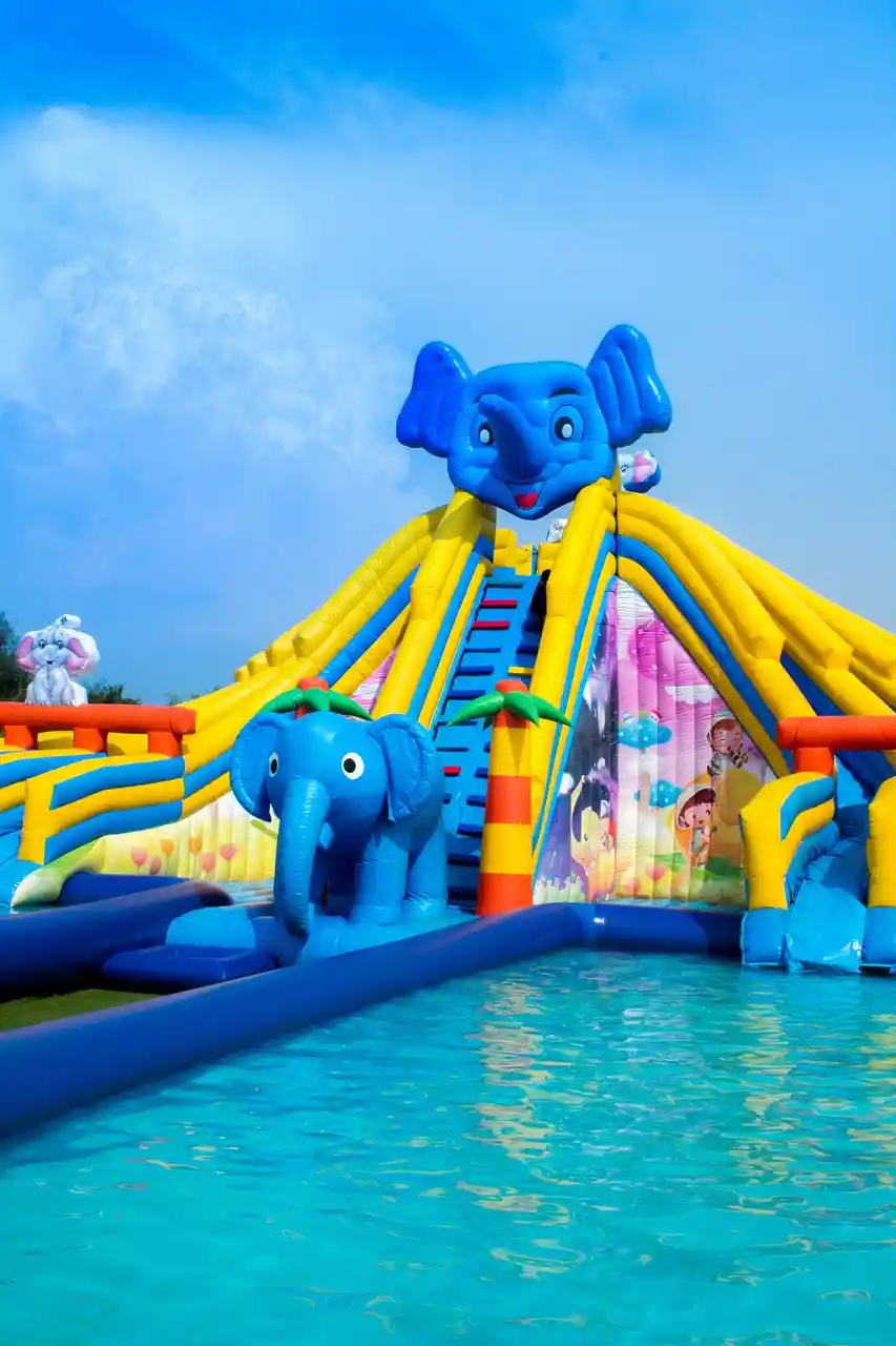 Premier Water Parks at work